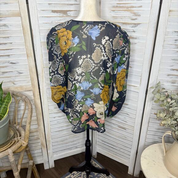 CABI 3762 Womens LARGE Snake Charmer Sheer Dark Floral Blouse Top Balloon Sleeve - Picture 5 of 16